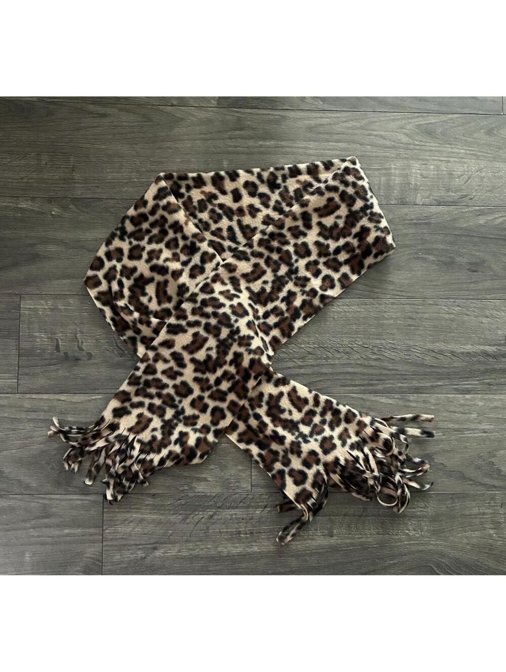Leopard print scarf